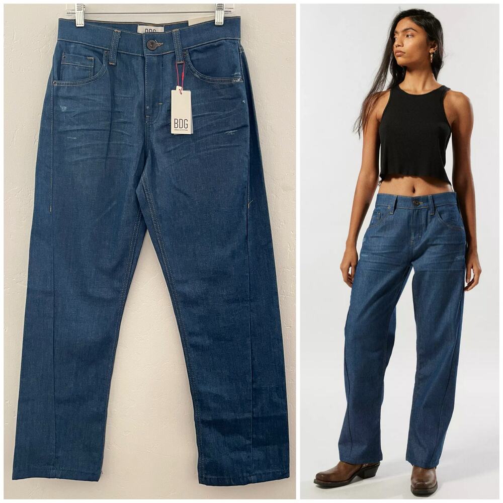 Urban Outfitters BDG Jet Twisted Straight Leg Relaxed Jeans Women's Size 26 NEW